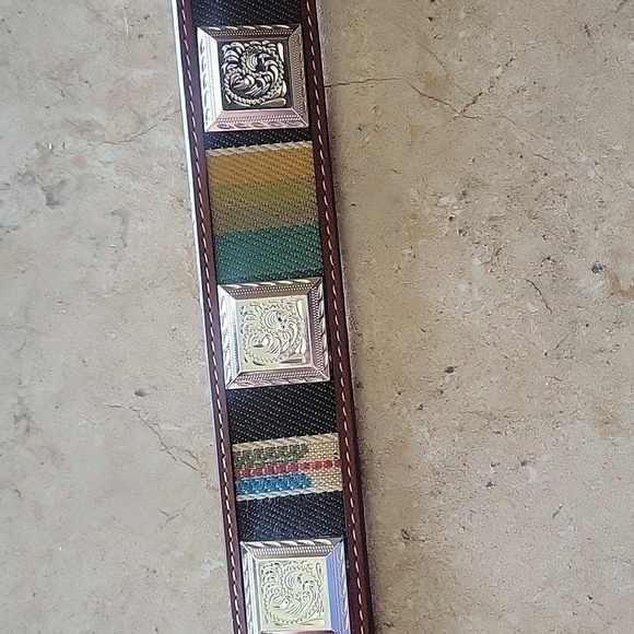 NEW! 3-D BELT CO. Texas Western Tooled Serape Square Concho Tan Belt. - Picture 3 of 7